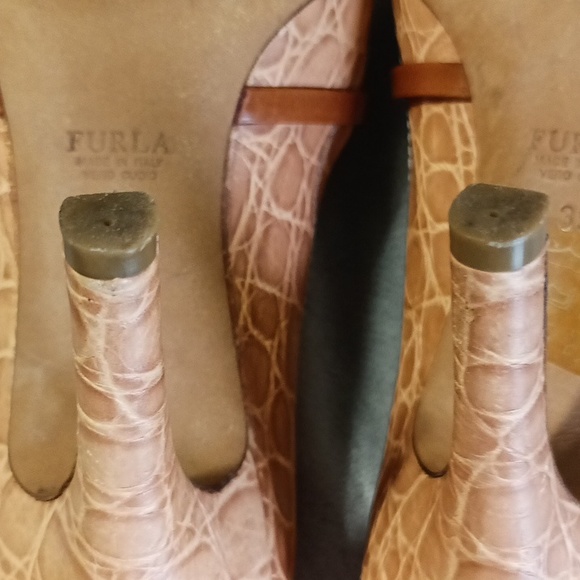 Furla Embossed Italian Leather Heels - Picture 11 of 14